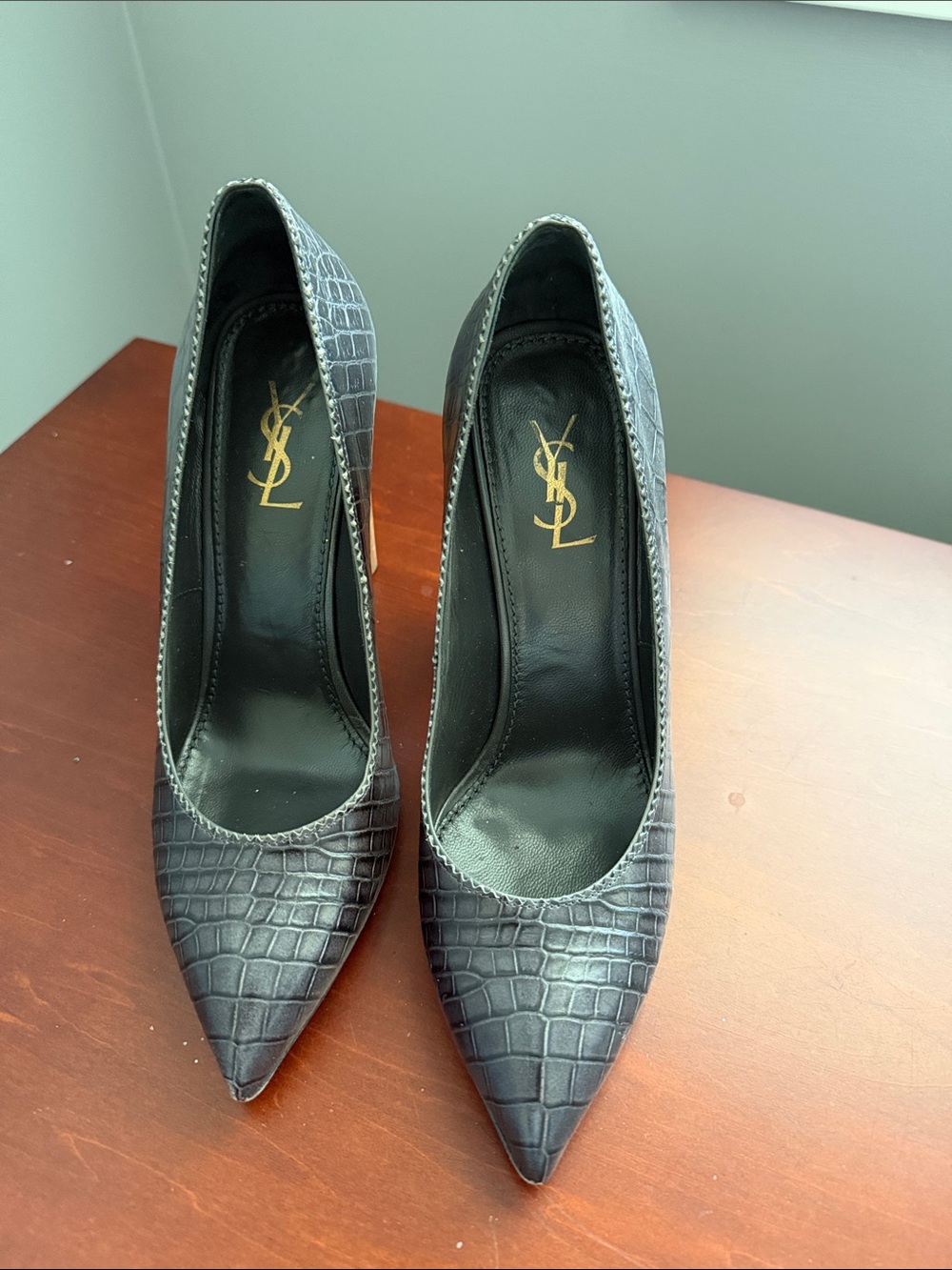 Saint Laurent Black Croc-Embossed Pointed Toe Stiletto Pumps